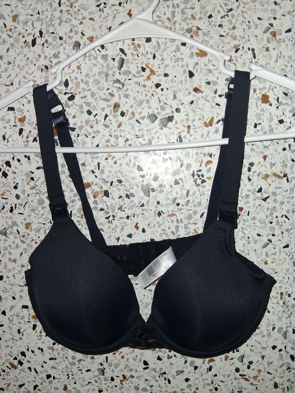 Women's Tshirt Bra Size 34B Black Padded With Wires Exclusive Of Trims